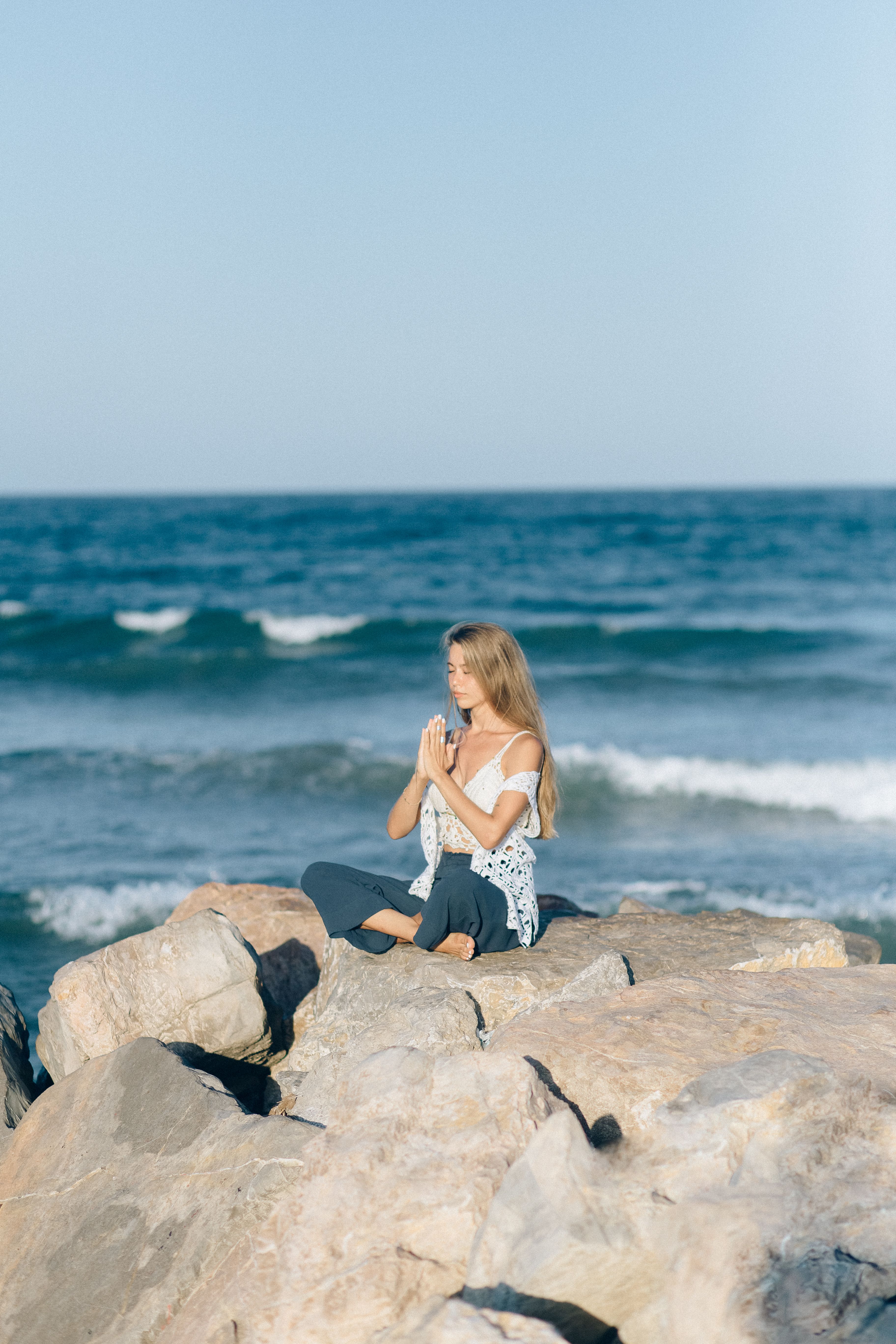 How hypnotherapy helps with depression